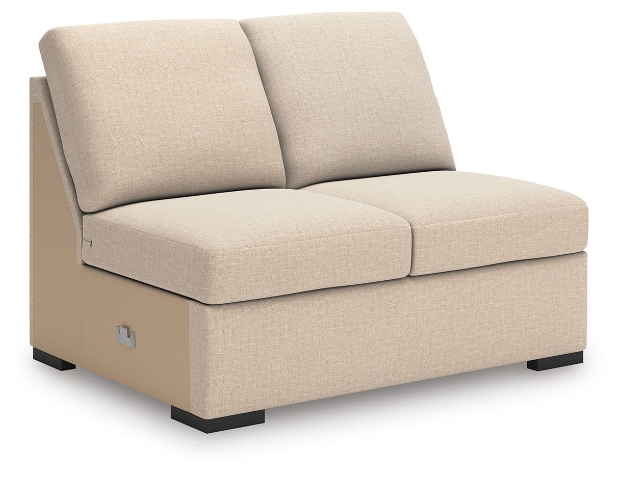 LadyMae - 4 Piece Sectional