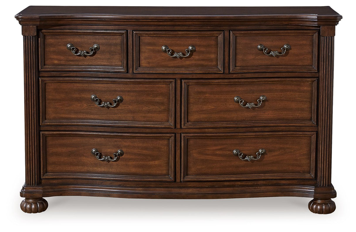 Lavinton - Dresser - Brown