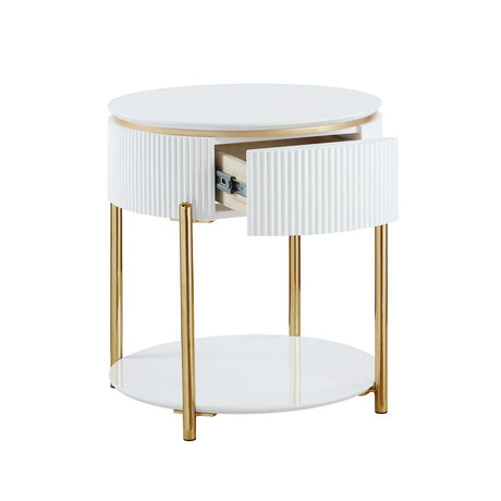 Daveigh - Table