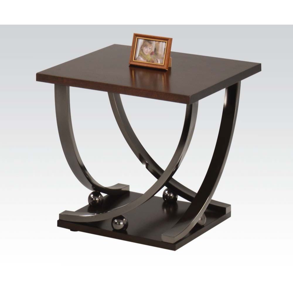 Isiah - Table