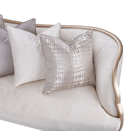 Malibu Crest - Sofa - Cloud White / Chardonnay