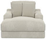 Cozy - Chaise With USB