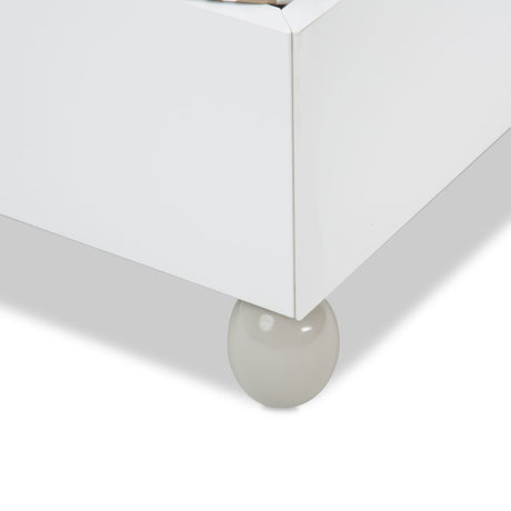 Sky Tower - Upholstered Bed