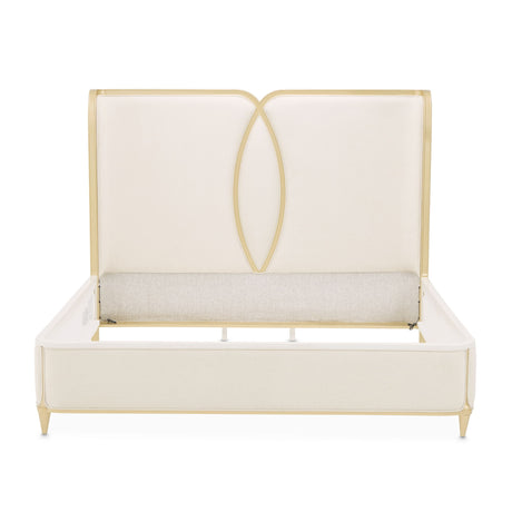 Scotts Square - Bed